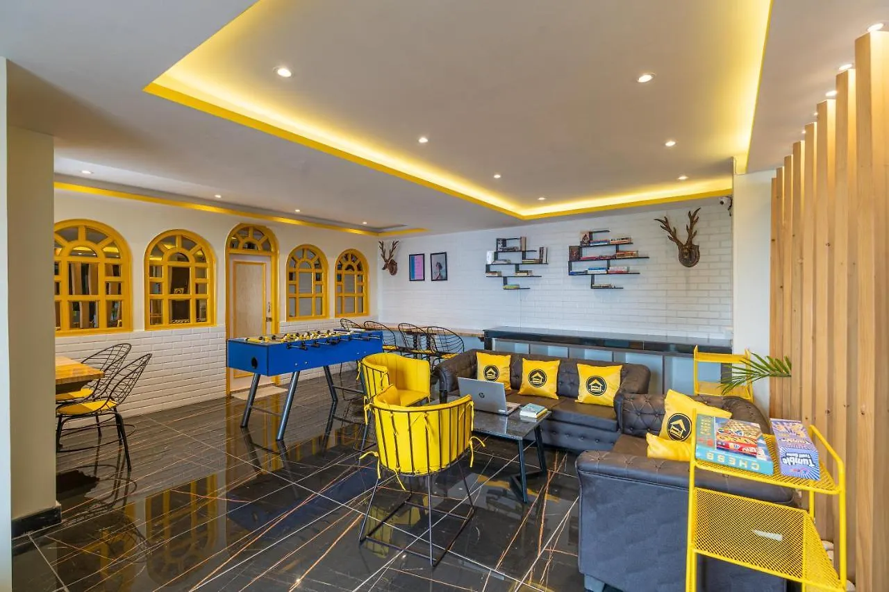 호스텔 The Hosteller 심라